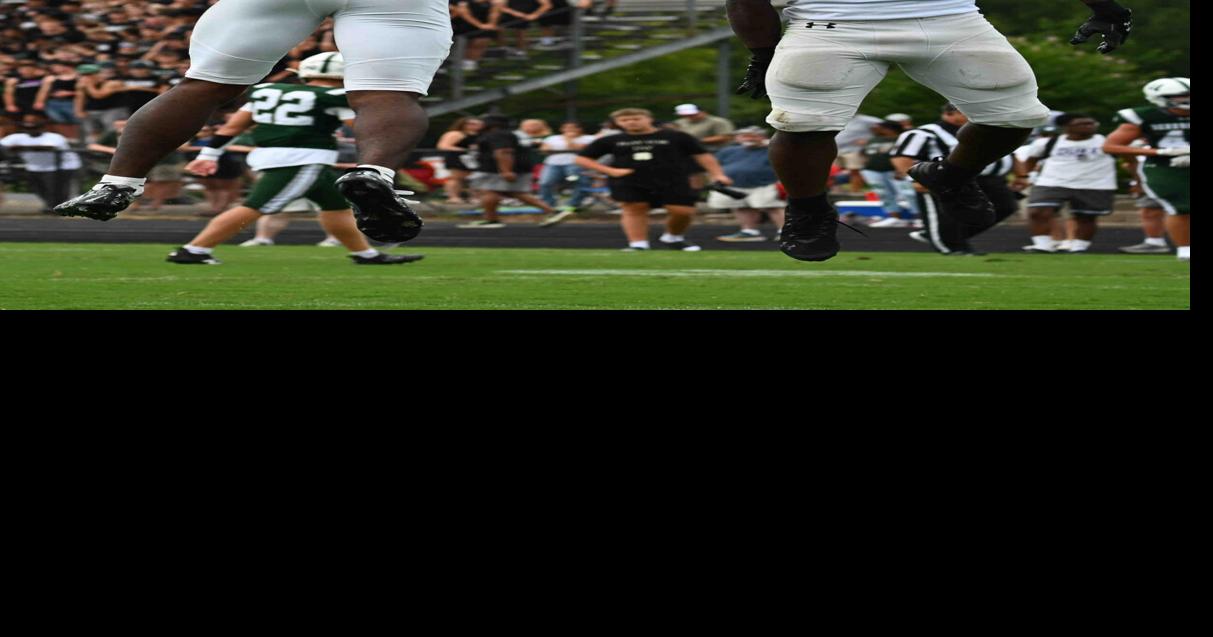 Trinity Episcopal's explosive offense flexes muscles in homecoming win over St. Chris