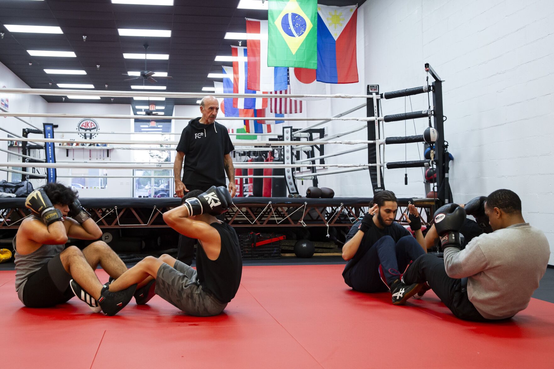 Richmond boxing coach trains amateurs, teaches life skills picture