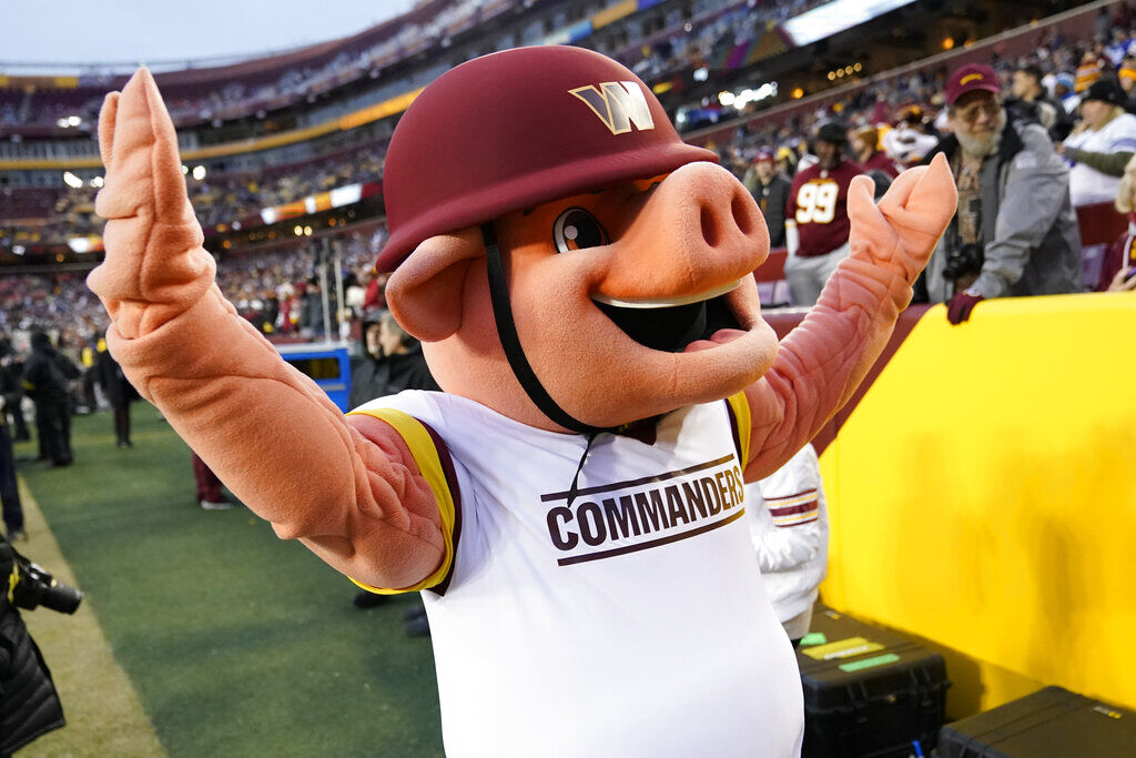 Washington's NFL team announces 'Commanders' as its new mascot - ABC News