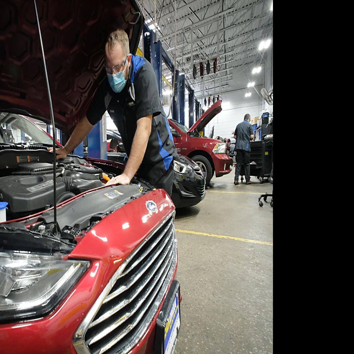 it-is-the-hardest-position-i-have-to-fill-auto-mechanics-are-in-such-high-demand-that-dealerships-and-auto-shops-are-offering-big-bonuses