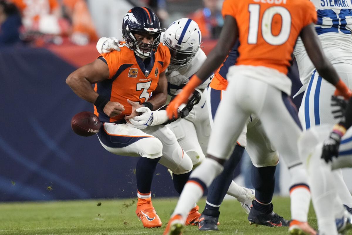 NFL roundup: Wilson shoulders blame as Broncos fall 12-9 to Colts in OT