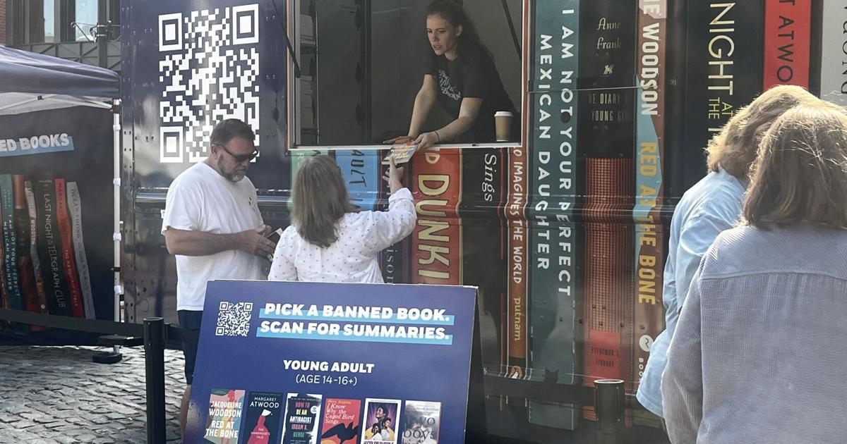 Richmond bookstore fights back against banned books
