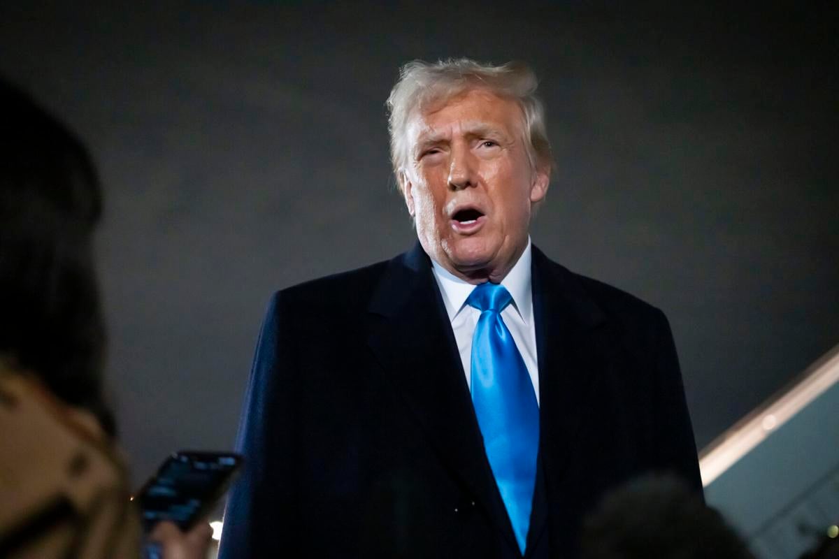 Trump agrees to pause tariffs on Canada and Mexico after they pledge to  boost border enforcement