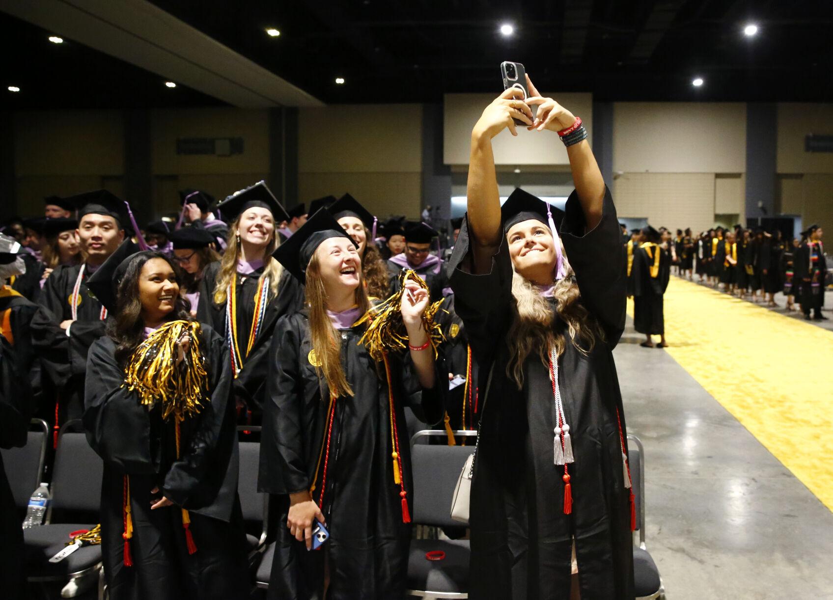PHOTOS VCU Spring commencement 2022
