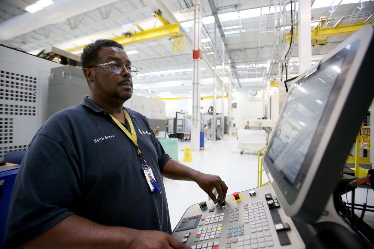 Apprentices Filling Workforce Need At Rolls Royce Plant In