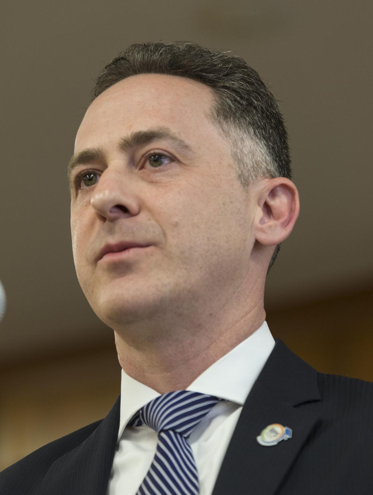 'A new chapter' Richmond schools officially has a new superintendent