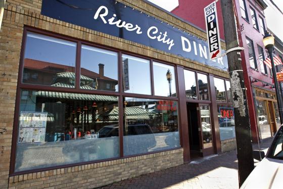 Richmond Dish weekly dining news email