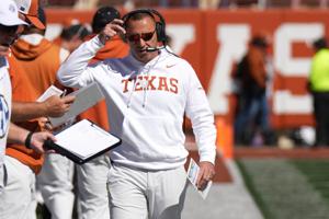 FOOTBALL-NCAA/