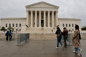 USA-COURT/
