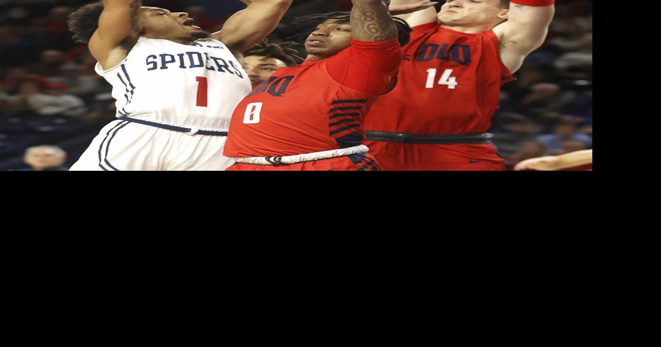 UR survives Duquesne's 3point tsunami, wins on Jason Roche's 3