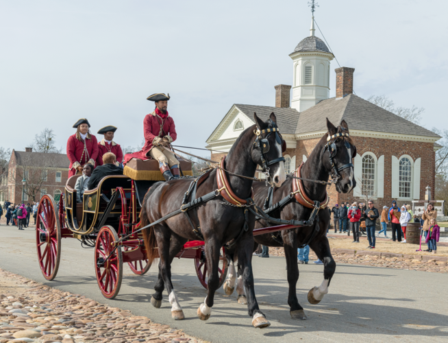 Colonial Williamsburg: horse and carriage