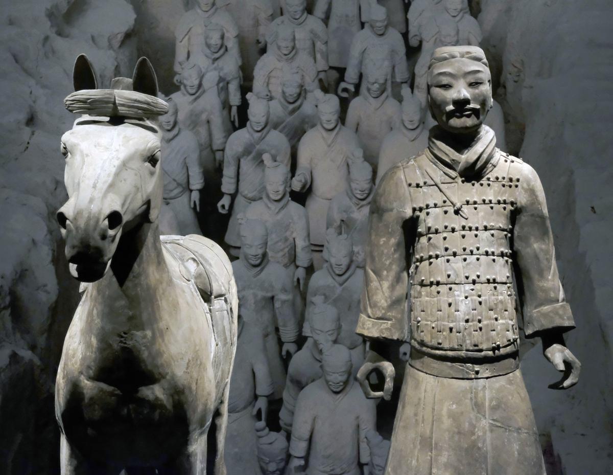 terracotta army figures