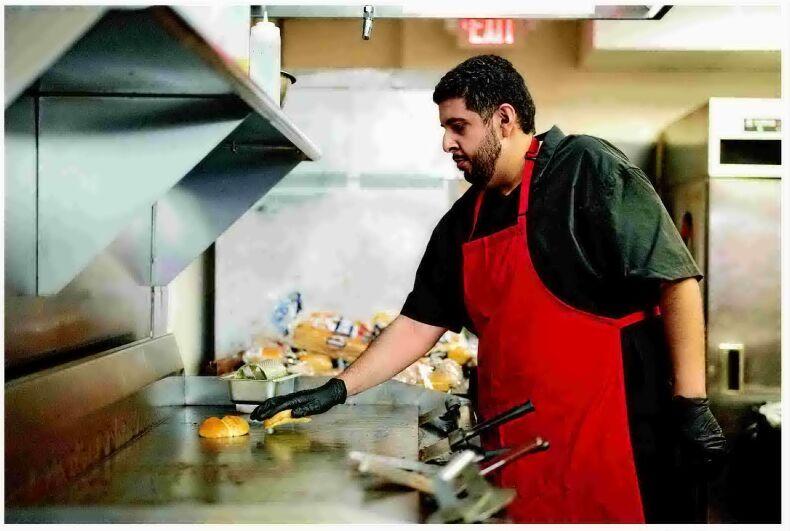 Celebrity chef now serving up food at WVU - Dominion Post