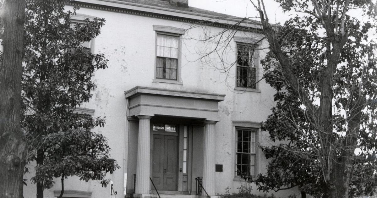 From the archive: Is one of the South's greatest writers haunting her Richmond home?