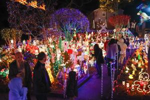 Here #39 s your Richmond Tacky Lights list for 2022 🎄🎁
