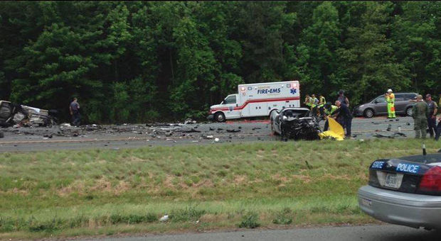 Pursuit of double-homicide suspect ends with 3 more killed in I-295 crash