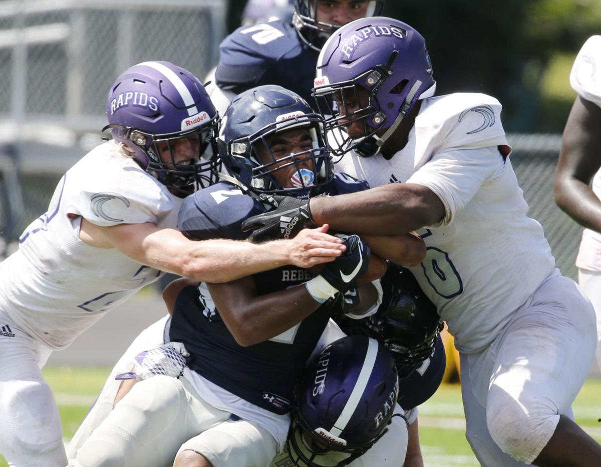 Douglas Freeman christens new field with a Friday morning victory 804