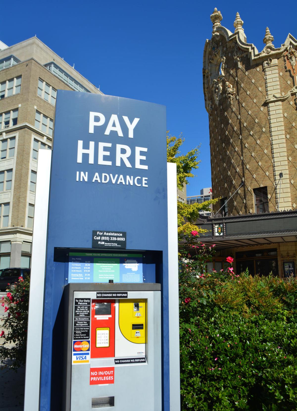 Why, Richmond, Why?!? Many parking pay stations keep the change