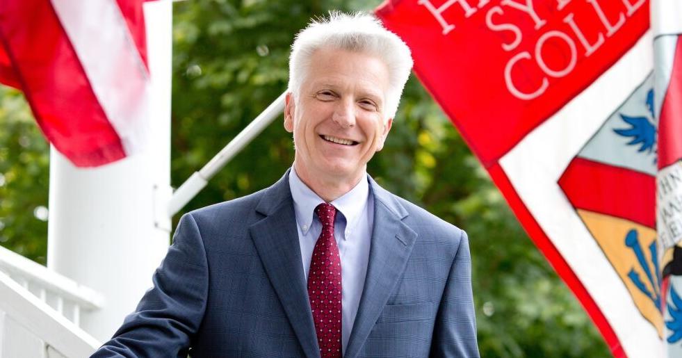 Hampden-Sydney College president to retire next year