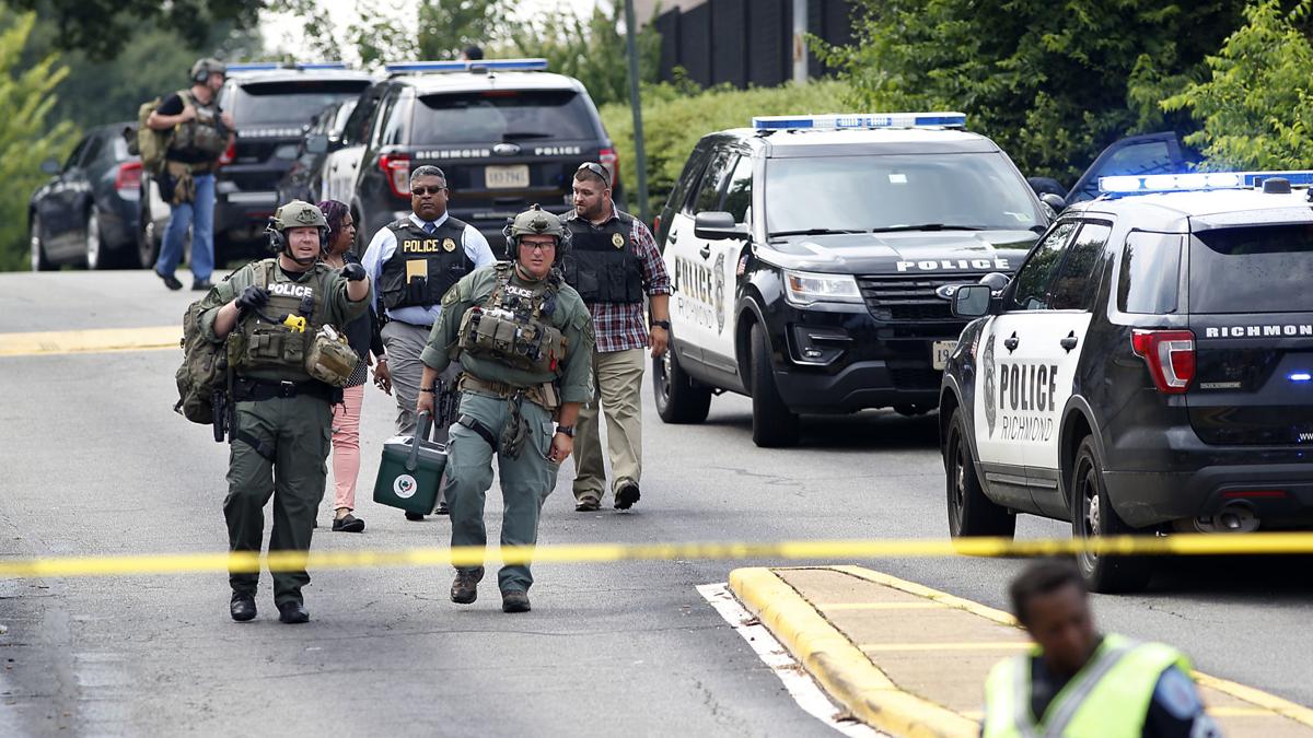 PHOTOS Police investigate double shooting in East End