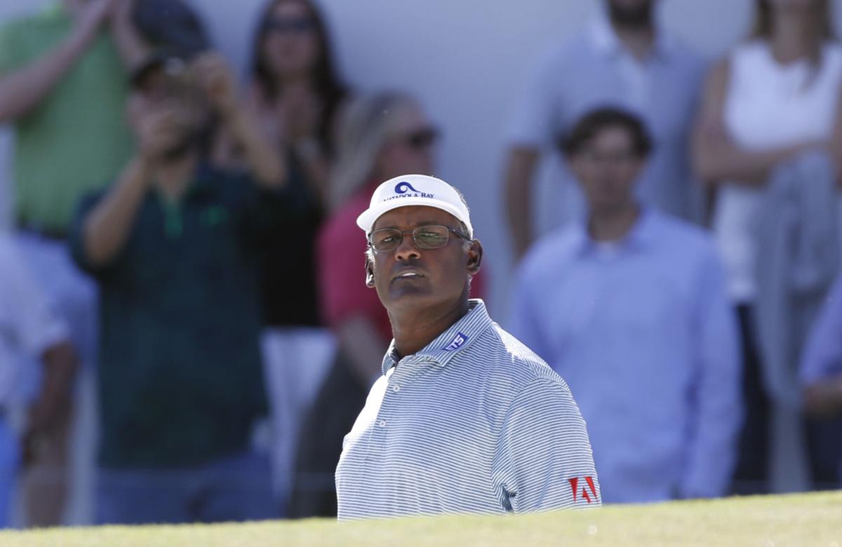 Bernhard Langer All Alone At The Top Ahead Of Sunday S Final Round