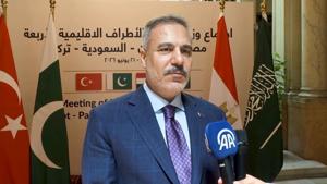 Egypt: Turkish foreign minister warns US-Iran talks may face setbacks, says Israel could sabotage process.