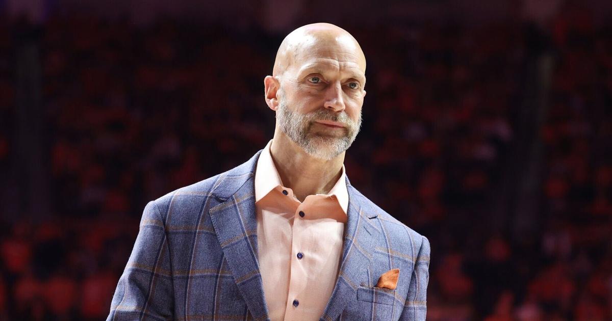 Illinois extends athletic director Josh Whitman's contract through 2036 Jul 16, 2026