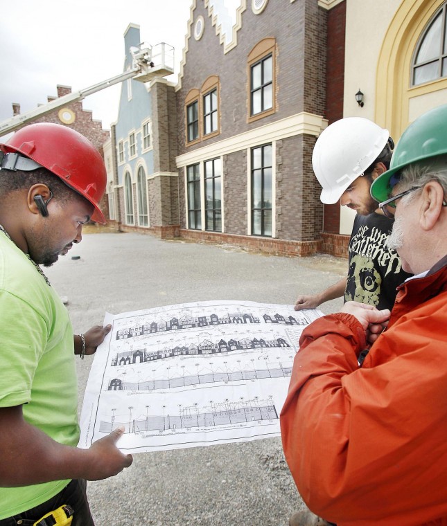 Williamsburg Pottery closing retail operations until next year