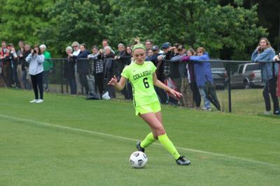 Collegiate girls soccer
