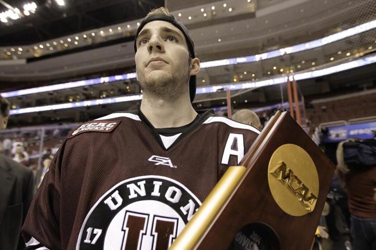 Former Union men's hockey star Shayne Gostisbehere ‘15 to receive Eliphalet Nott Medal