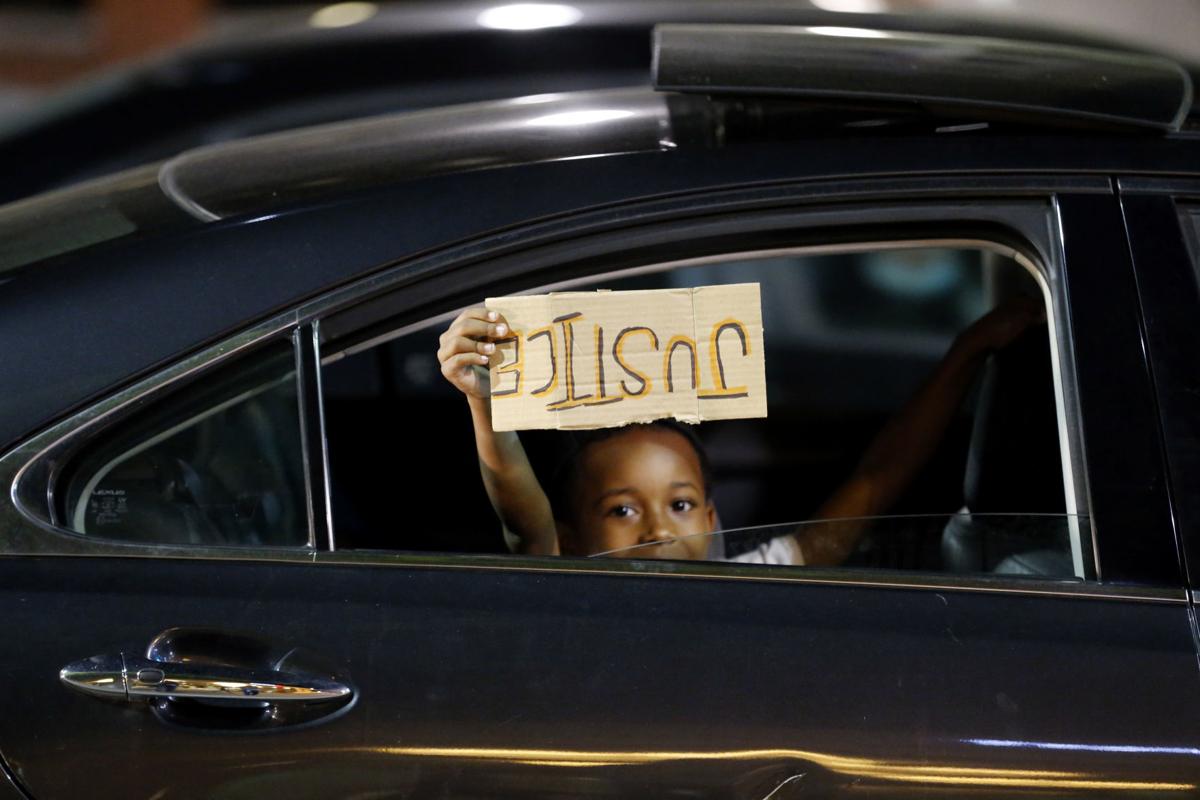 20200601_MET_PROTEST_DH01