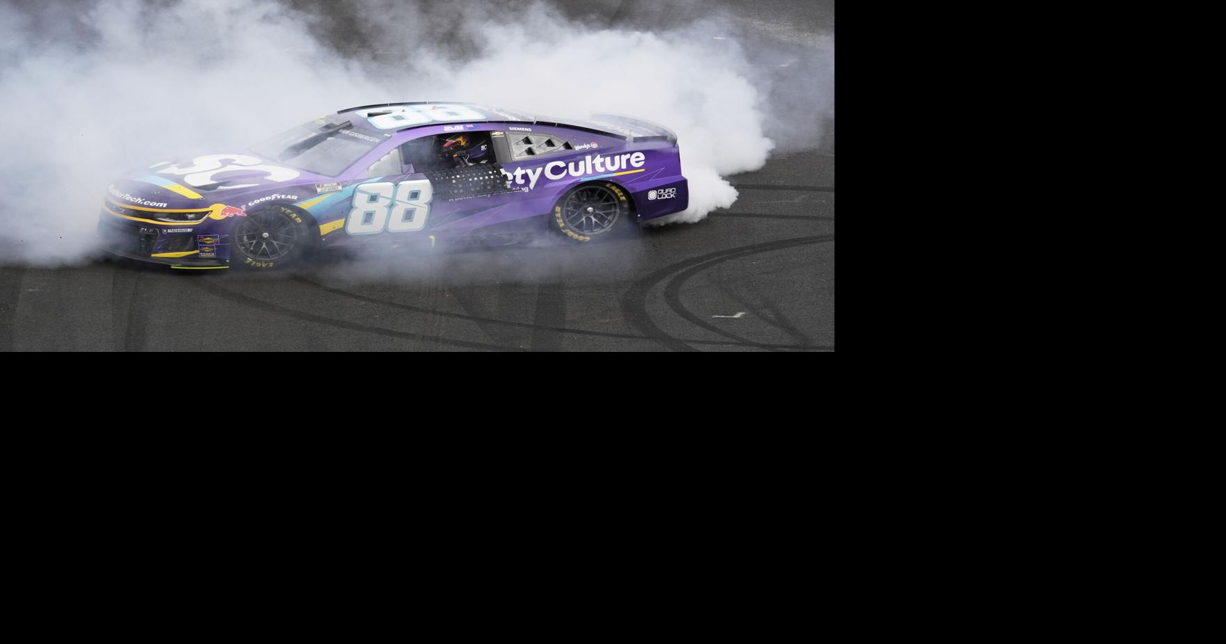 Hallman: On NASCAR in Mexico City, Richmond and ... Newton, Iowa!?