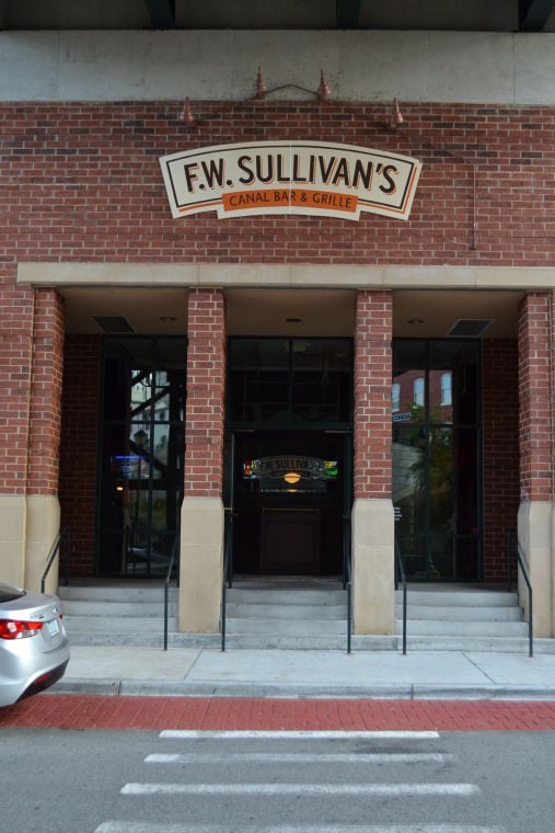 F W Sullivan S Canal Bar Grille Is Now Open Richmond Com