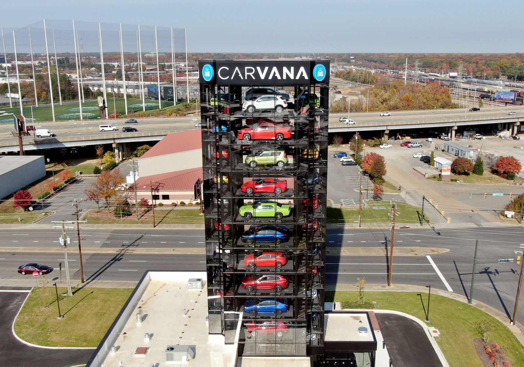 Online used auto retailer Carvana Co. has opened one of its automobile dispensing towers in Richmond