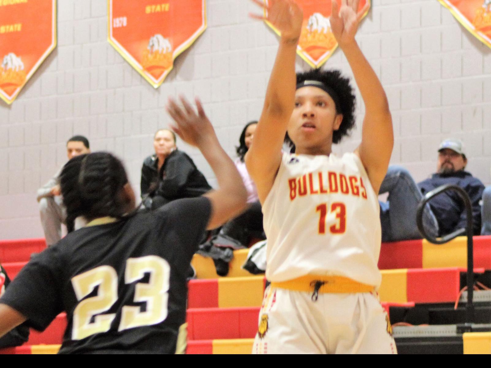 Goochland Girls Basketball Pushes Past King William 48 44