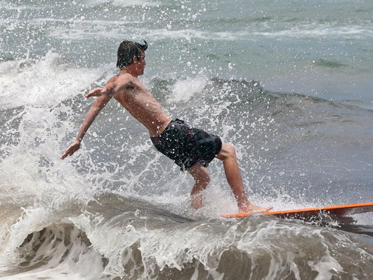 Outer Banks Fishermen Blame Attacks On Overpopulation Of Sharks Richmond Latest News Richmond Com