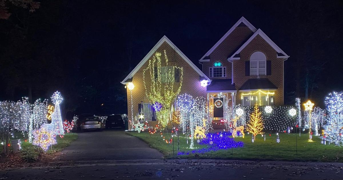 11601 Aprilbud Drive | Richmond Tacky Lights Tour 2024
