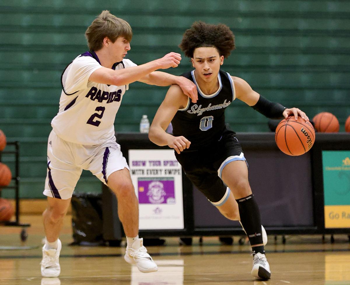 L.C. Bird at James River boys basketball game