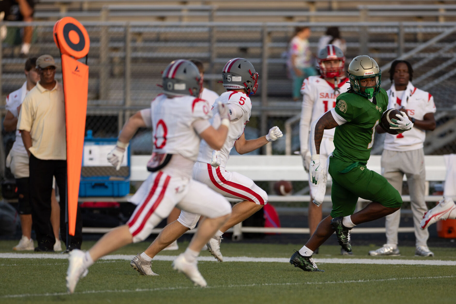 Deuce Mason is the 804 Varsity football player of the week