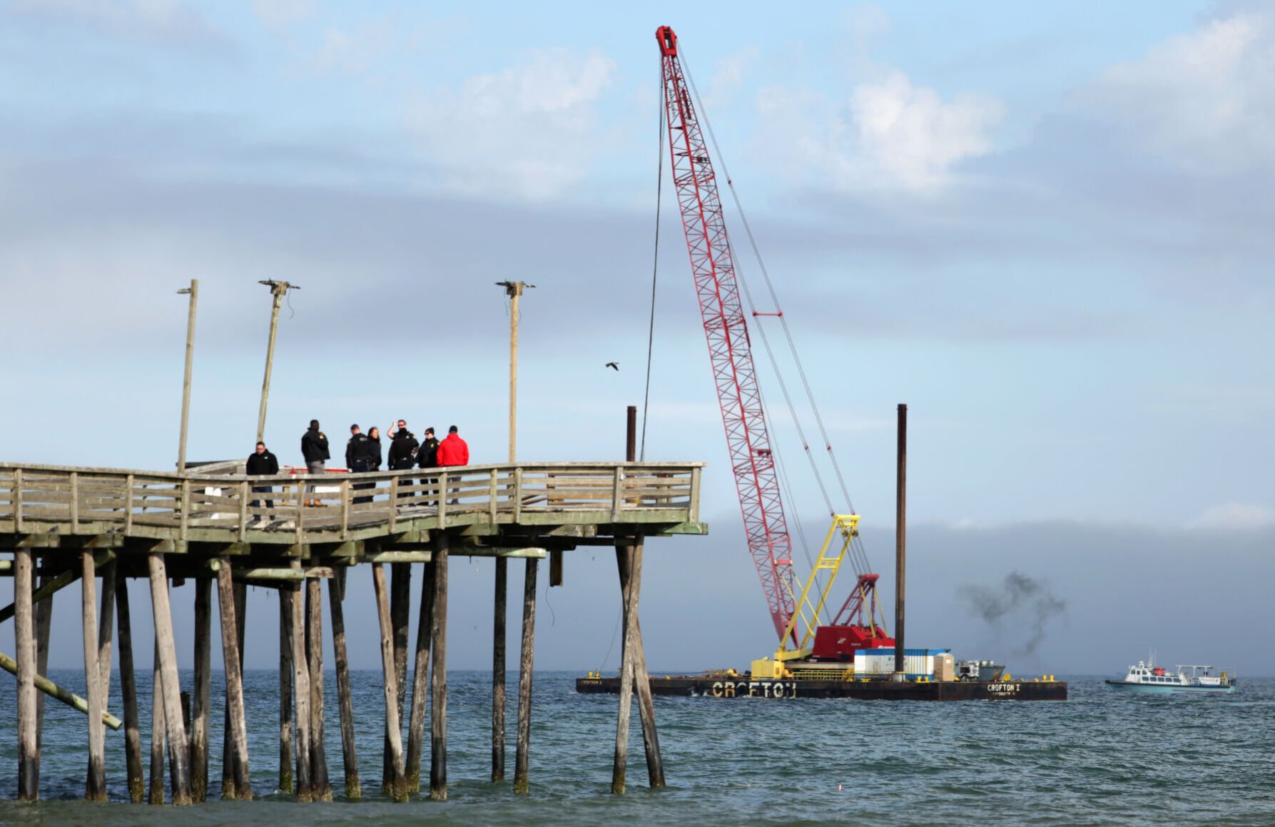 Bad Weather Postpones Recovery Of Car That Drove Off Virginia Beach Pier