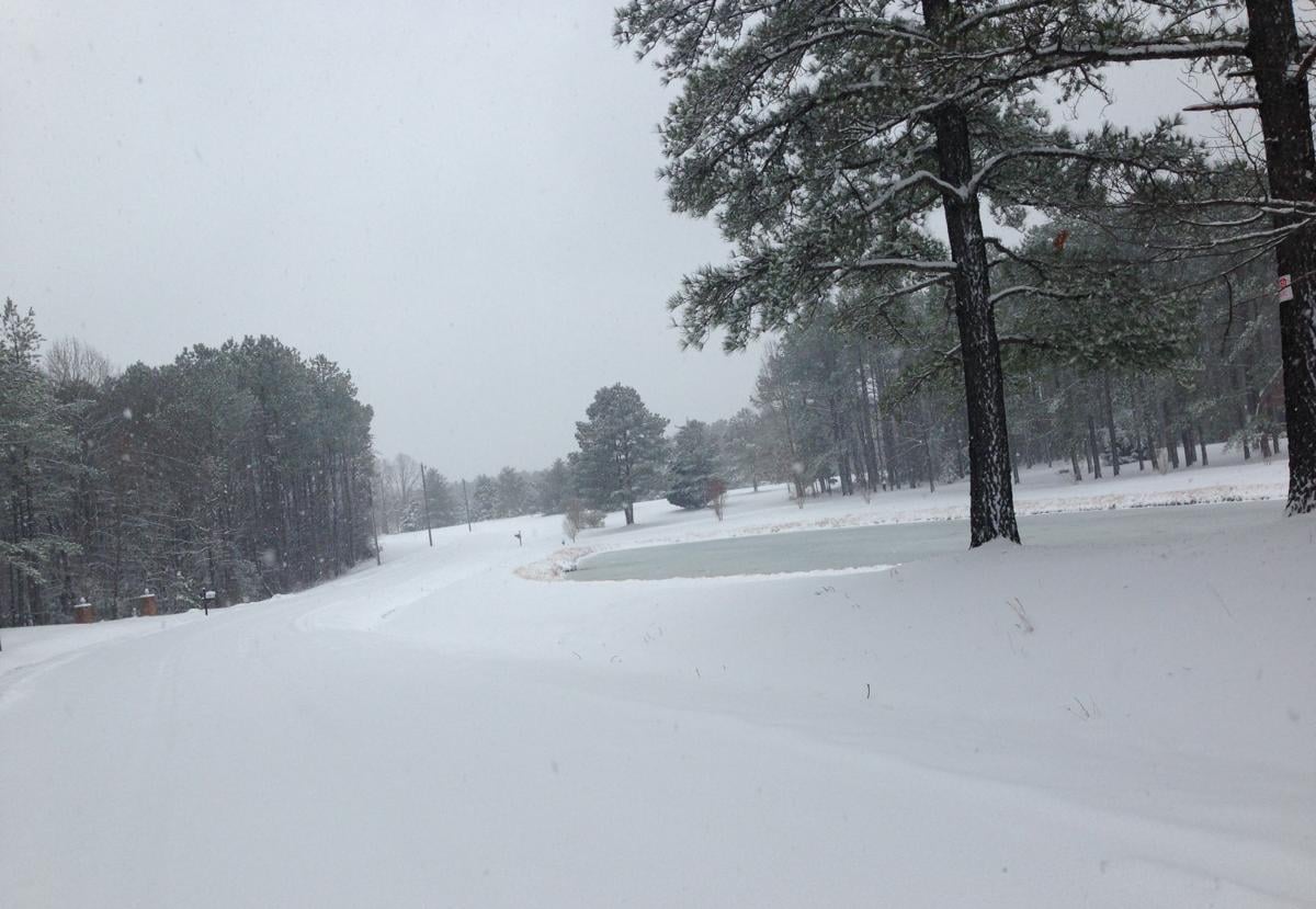 Gallery Snow hits Richmond Weather