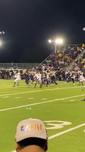 Varina's Kaleb Wyche turns on the jets for 20-yard run in 18-14 win over Highland Springs