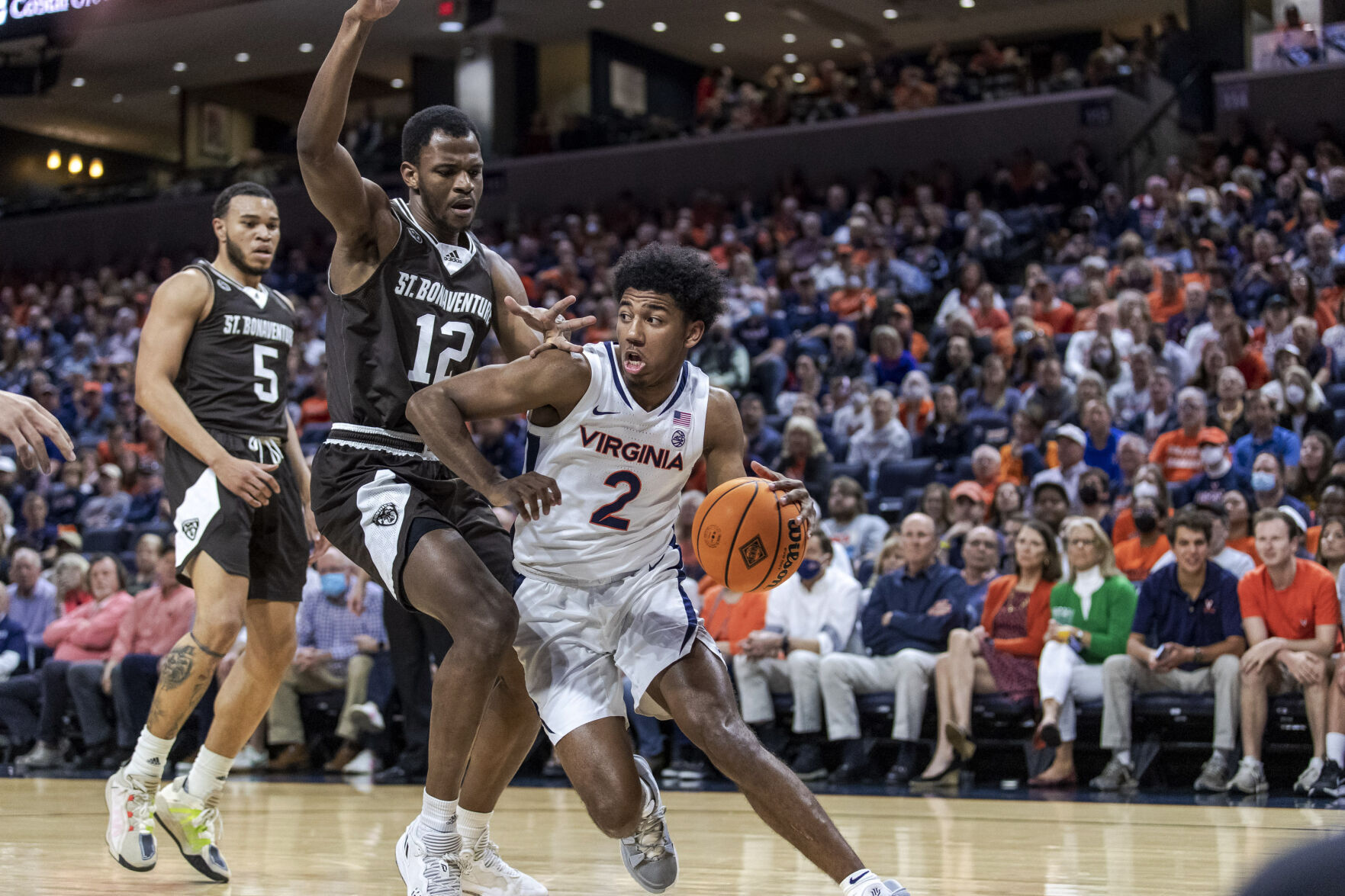 Tony Bennett's Blunt Message To UVA Basketball: 'We Must Improve'