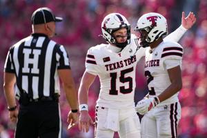 FOOTBALL-NCAA/