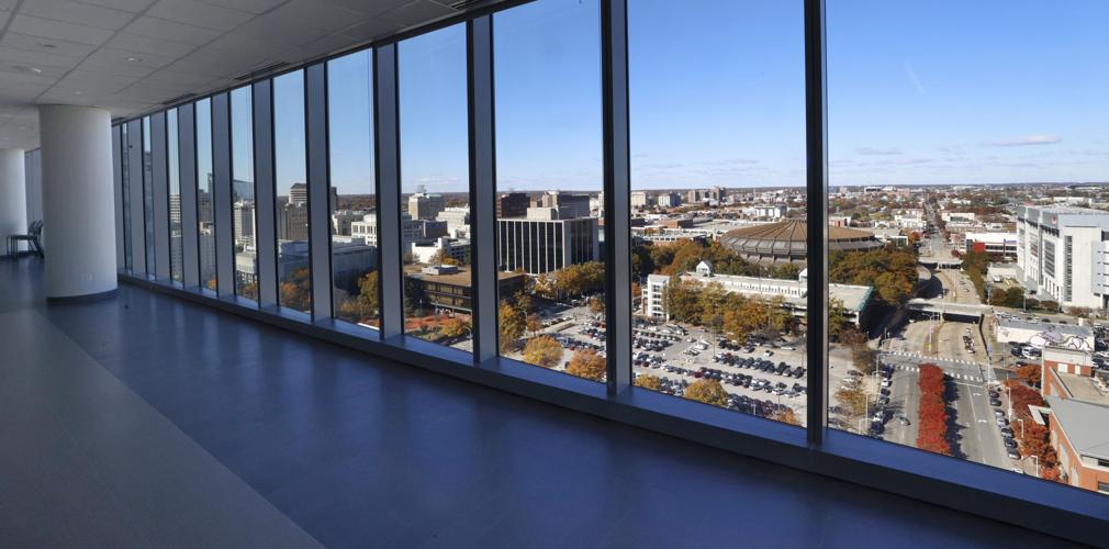 VCU is making ready to oust its well being system's CEO 6 20211116_MET_VCU_AWE07