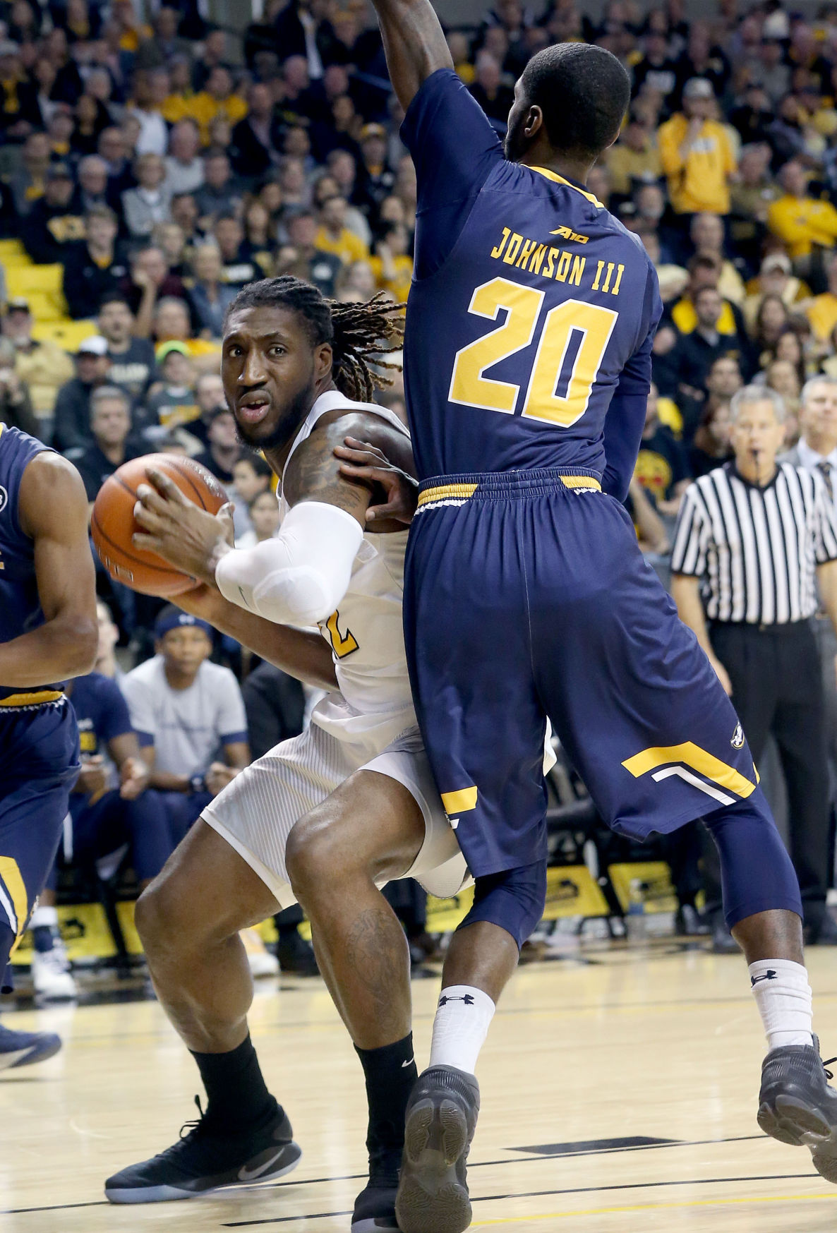 VCU basketball player Mo AlieCox will audition for NFL teams