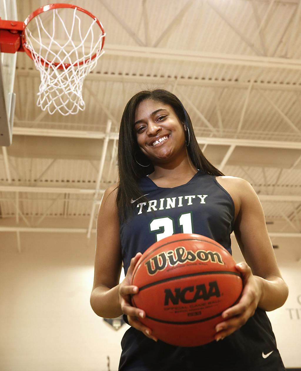 Girls Basketball Player Of The Year Elaina Chapman Z No Digital