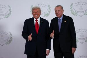 Global confidence in Trump stands at 23%, Pew survey finds