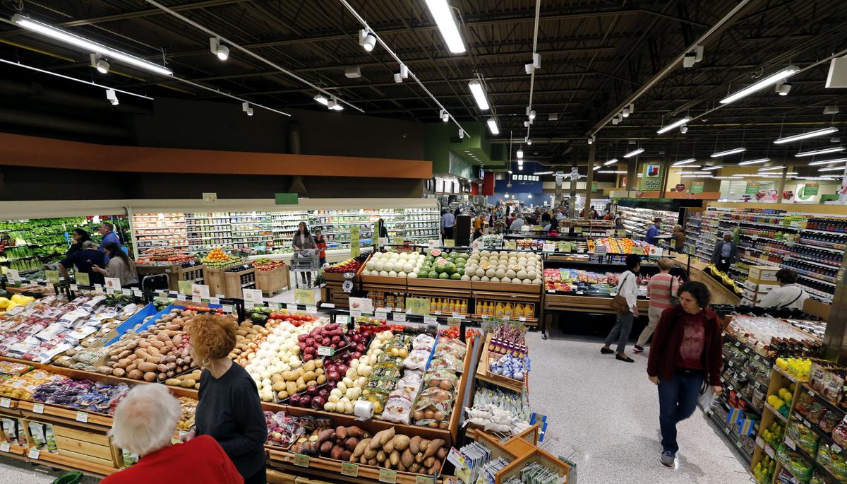 Publix Plans To Take A Bite Out Of The Richmond Grocery Scene With Its Own Style Of Retailing Business News Richmond Com