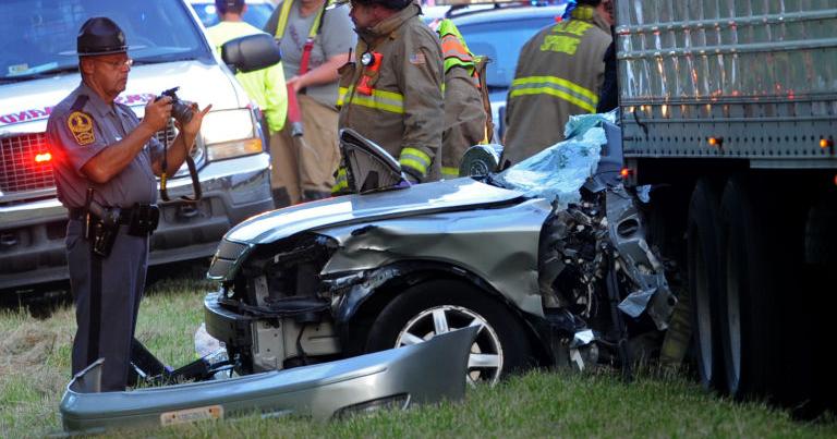 Three dead in crash on I-81 in Washington County